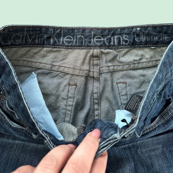 Vintage | Calvin Klein | Ultimate Bootcut Jeans Size 2 - Picture 6 of 11
